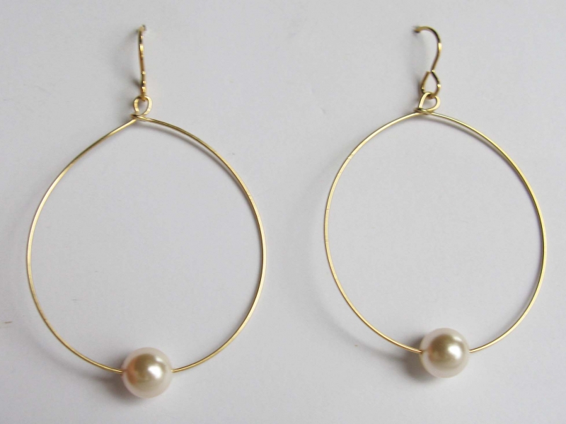 Big Hoop Earrings with Pearls